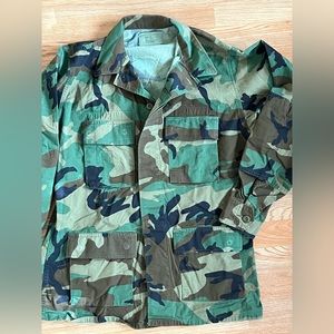 US Military Uniform Med. Long Combat Temperate Weather Woodland Camouflage Coat